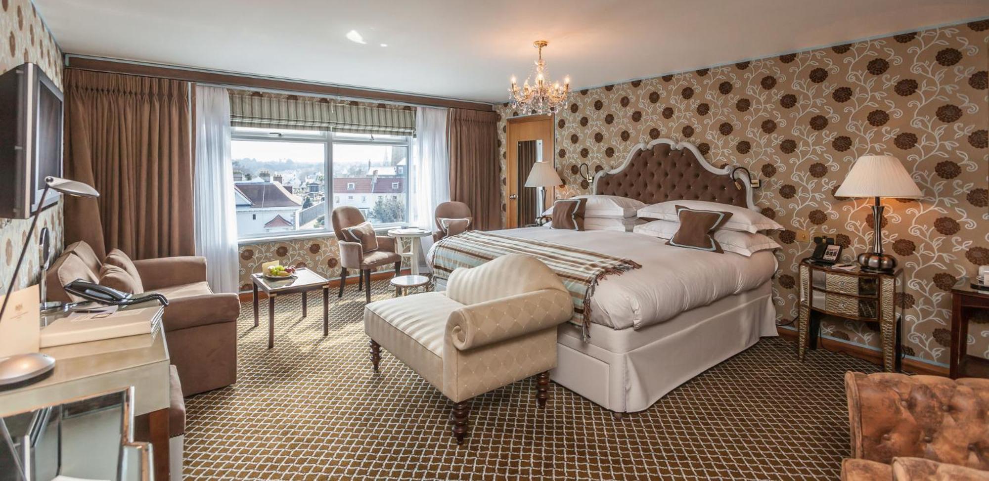 Duke Of Richmond Hotel Saint Peter Port Exteriör bild
